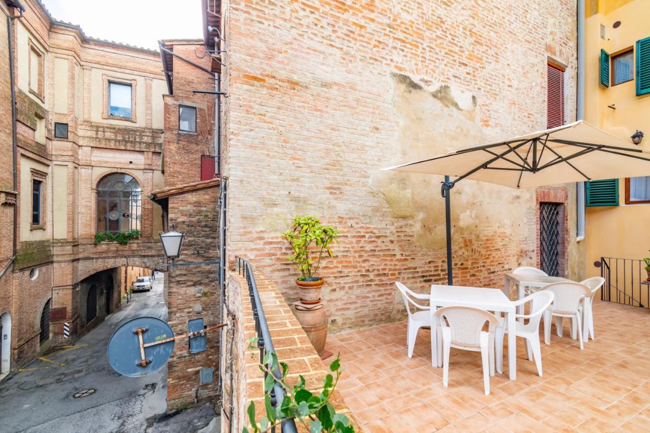 La Terrazza Di San Marco - Lovely Apartment! Siena Exterior photo